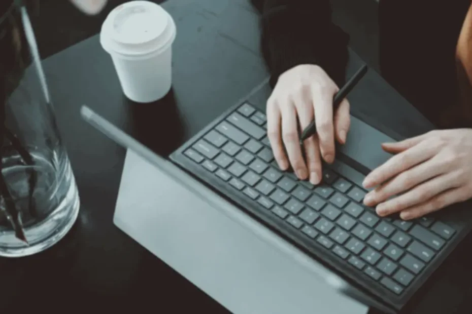 ماھي الترجمة الآلیة؟ وھل یمكن ان تحل محل المترجمین؟